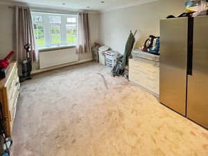 Sitting room- click for photo gallery